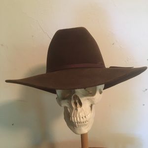 Refurbished Vintage American Hat Co  Cowboy hat